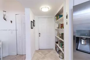 3165 NE 184th St, Aventura, FL 33160 - Photo 21