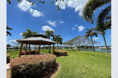 134 SE 28th Ter #7, Homestead, FL 33033 - Photo 11