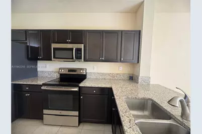 134 SE 28th Ter #7, Homestead, FL 33033 - Photo 19