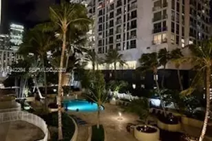 253 NE 2nd St, Miami, FL 33132 - Photo 1