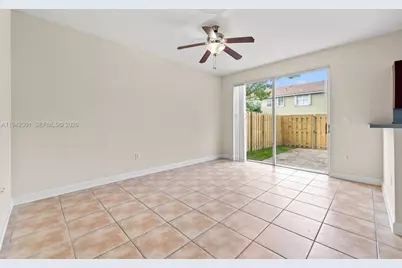 2577 SE 14th Ct, Homestead, FL 33035 - Photo 13