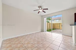 2577 SE 14th Ct, Homestead, FL 33035 - Photo 13
