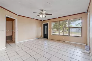 131 NW 19th St, Pompano Beach, FL 33060 - Photo 5