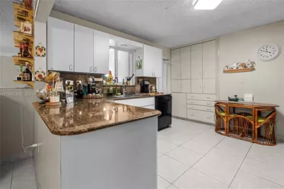 13220 SW 5th St, Miami, FL 33184 - Photo 15