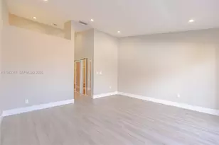 3525 Magellan Cir, Aventura, FL 33180 - Photo 15
