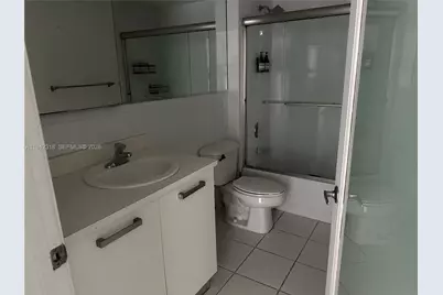 471 NE 25th St #301, Miami, FL 33137 - Photo 11