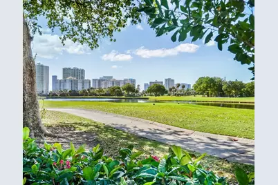 3401 N Country Club Dr #716, Aventura, FL 33180 - Photo 19