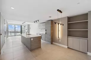 650 NE 32nd St, Miami, FL 33137 - Photo 3