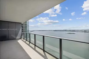 650 NE 32nd St, Miami, FL 33137 - Photo 1