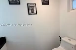 1955 NE 123rd St, North Miami, FL 33181 - Photo 17