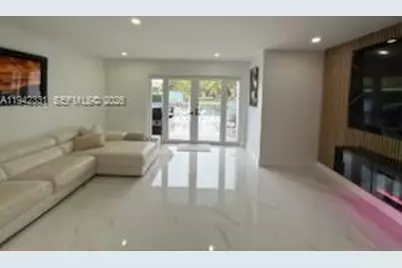 1955 NE 123rd St, North Miami, FL 33181 - Photo 19