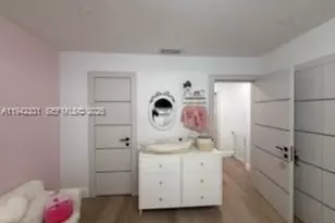 1955 NE 123rd St, North Miami, FL 33181 - Photo 27