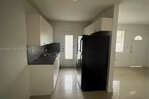 16120 NE 19th Ct, North Miami Beach, FL 33162 - Photo 15