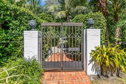 4255 Lennox Dr, Miami, FL 33133 - Photo 33