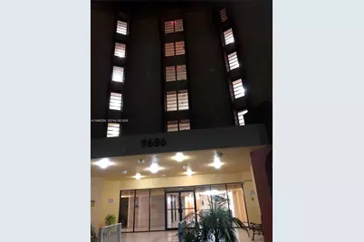 9686 Fontainebleau Blvd #108, Miami, FL 33172 - Photo 3