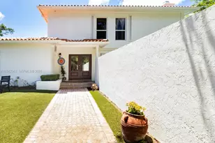 360 SW 28th Rd, Miami, FL 33129 - Photo 33