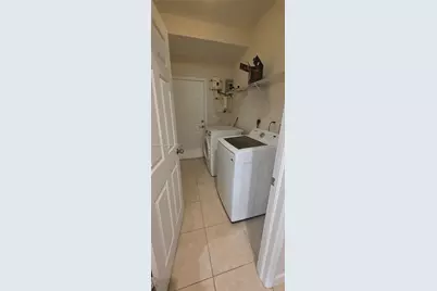 215 NE 36th Avenue Rd, Homestead, FL 33033 - Photo 11