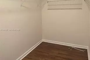 215 NE 36th Avenue Rd, Homestead, FL 33033 - Photo 25