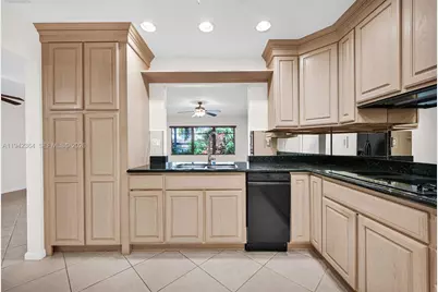 3951 NE 17th Ave #705, Pompano Beach, FL 33064 - Photo 5