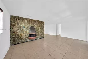 8241 SW 12th Terrace, Miami, FL 33144 - Photo 11