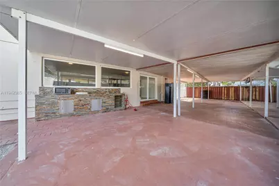 8241 SW 12th Ter, Miami, FL 33144 - Photo 31