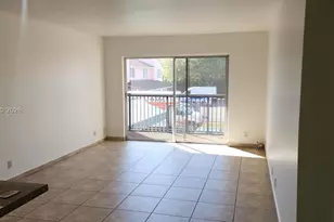 8005 Lake Dr, Doral, FL 33166 - Photo 9