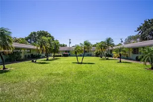 2700 Pierce St, Hollywood, FL 33020 - Photo 15