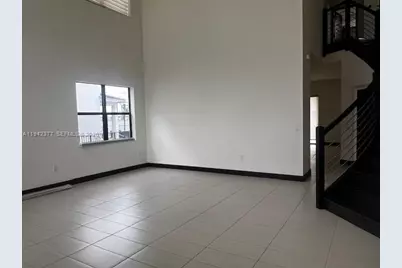 [Address not provided], Miami Lakes, FL 33018 - Photo 9