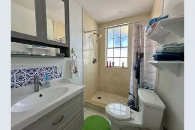 940 7th St #940D, Miami Beach, FL 33139 - Photo 17