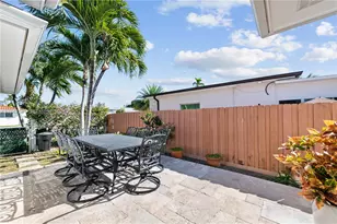 1470 N Treasure Dr, North Bay Village, FL 33141 - Photo 21