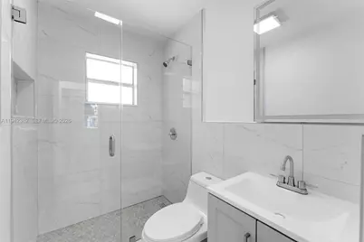 358 Pine Ct, Miami Springs, FL 33166 - Photo 11