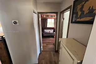 8801 SW 42nd St, Miami, FL 33165 - Photo 47