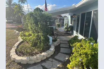 8801 SW 42nd St, Miami, FL 33165 - Photo 7