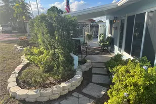 8801 SW 42nd St, Miami, FL 33165 - Photo 7