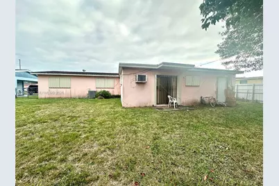 1815 NW 188th Ter, Miami Gardens, FL 33056 - Photo 7