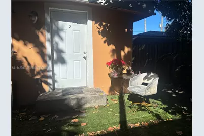 2020 NE 26 St #S, Fort Lauderdale, FL 33305 - Photo 5