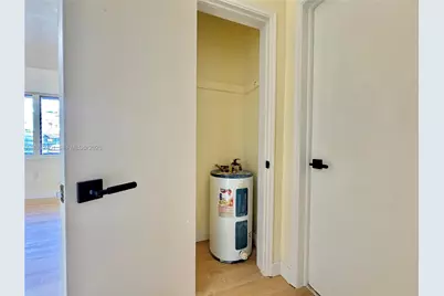 715 NE Ne 122 St #4, North Miami, FL 33161 - Photo 15