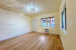 715 NE Ne 122 St, North Miami, FL 33161 - Photo 7