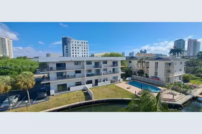 1900 Diana Dr #2A, Hallandale Beach, FL 33009 - Photo 9