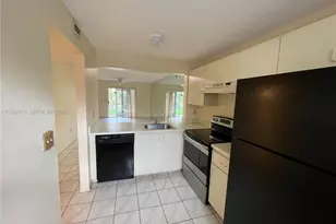 426 NE 210th Cir Terrace, Miami, FL 33179 - Photo 7