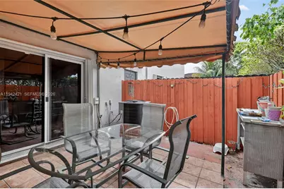 18752 NW 84th Pl #606-6, Hialeah, FL 33015 - Photo 21