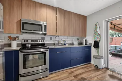 18752 NW 84th Pl #606-6, Hialeah, FL 33015 - Photo 9