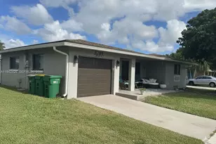 4701 NW 44th St, Tamarac, FL 33319 - Photo 3