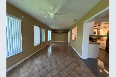4701 NW 44th St, Tamarac, FL 33319 - Photo 17