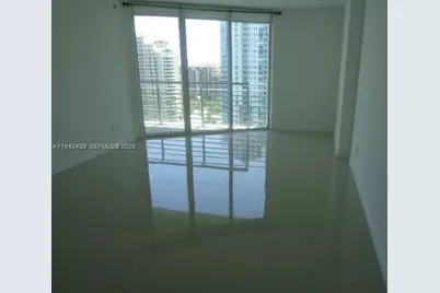 325 S Biscayne Blvd #2417, Miami, FL 33131 - Photo 9