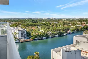 2457 Collins Ave, Miami Beach, FL 33140 - Photo 15