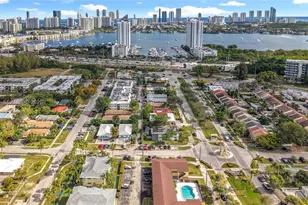 2335 NE 172nd St, North Miami Beach, FL 33160 - Photo 43