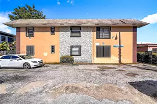 2335 NE 172nd St, North Miami Beach, FL 33160 - Photo 3