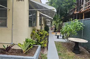 1947 Funston St, Hollywood, FL 33020 - Photo 3
