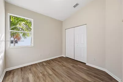 3059 Laurel Ridge Cir, Riviera Beach, FL 33404 - Photo 19